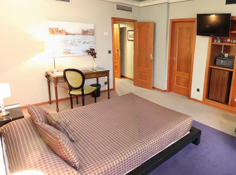 Hotel Ciudad De Віго Екстер'єр фото