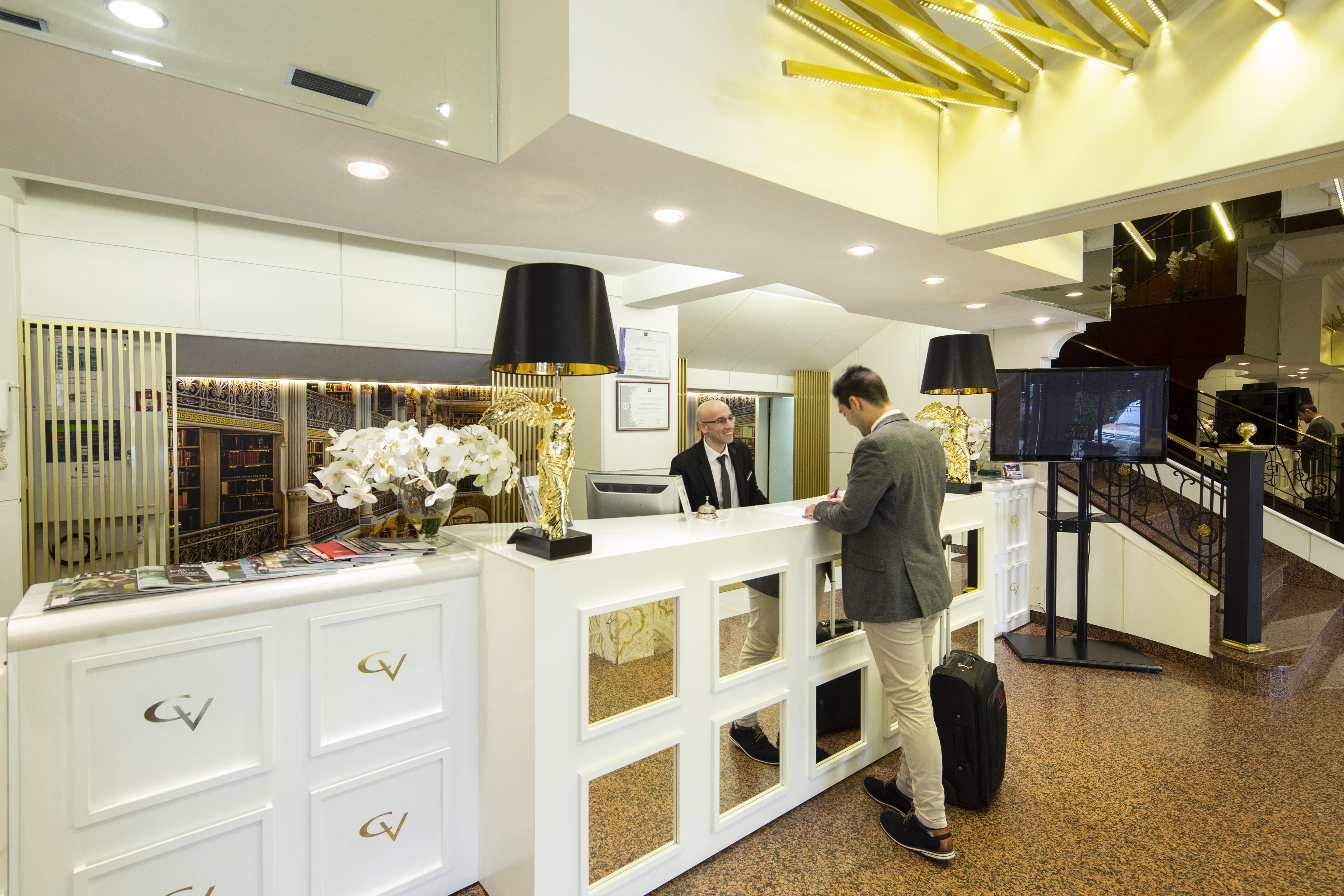 Hotel Ciudad De Віго Екстер'єр фото